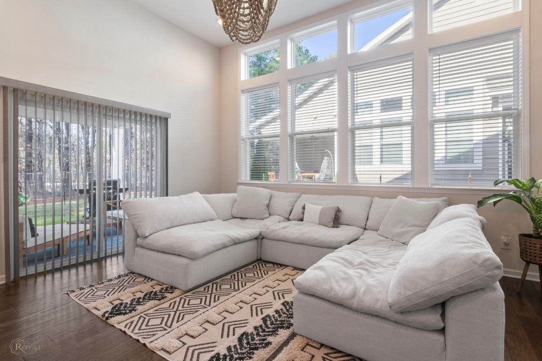 Rug Restoration in Sarasota for Old Rugs That Still Matter 